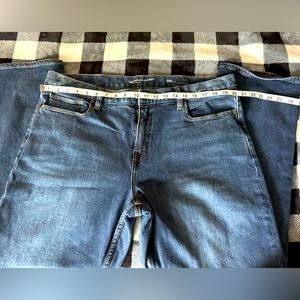 Banana Republic jeans. Straight fit size 38/30